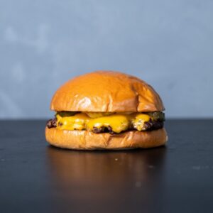Cheeseburger simplu